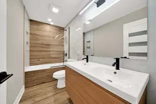 5901 W Erie St, Chicago, IL 60644 - Photo 30