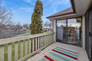 9166 Clairmont Ct, Orland Park, IL 60462 - Photo 16