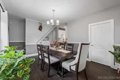 950 2nd Avenue, Aurora, IL 60505 - Photo 8