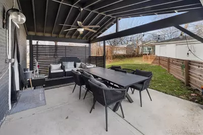 950 2nd Avenue, Aurora, IL 60505 - Photo 4