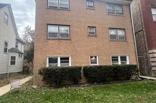 1517 W Lunt Ave, Chicago, IL 60626 - Photo 1