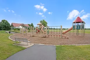 311 Twinleaf Trail, Yorkville, IL 60560 - Photo 40