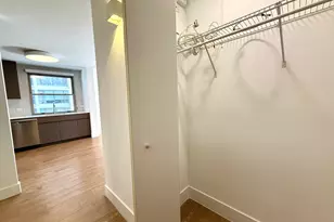 420 W Belmont Ave, Chicago, IL 60657 - Photo 30