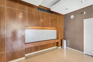 450 W Briar Pl, Chicago, IL 60657 - Photo 6