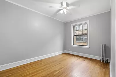 2336 W Addison Street #i2, Chicago, IL 60618 - Photo 8