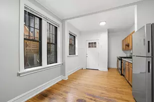 2336 W Addison St, Chicago, IL 60618 - Photo 14