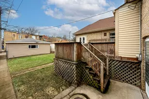 5832 N Sacramento Ave, Chicago, IL 60659 - Photo 20