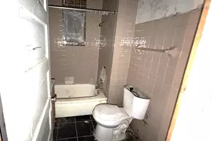 6520 S Talman Ave, Chicago, IL 60629 - Photo 4