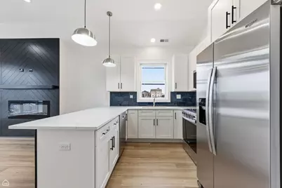 861 E 63rd Place #3, Chicago, IL 60637 - Photo 8