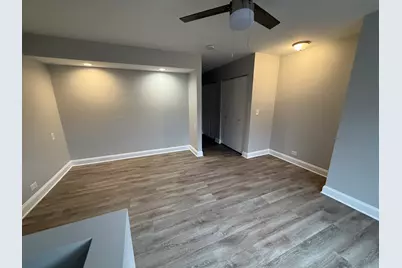 744 W Gordon Terrace #308, Chicago, IL 60613 - Photo 10