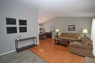 505 Cypress Bridge Rd, Lake Zurich, IL 60047 - Photo 10