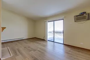 [Address not provided], Crystal Lake, IL 60014 - Photo 6