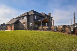 7844 Northwoods Ct, Frankfort, IL 60423 - Photo 2