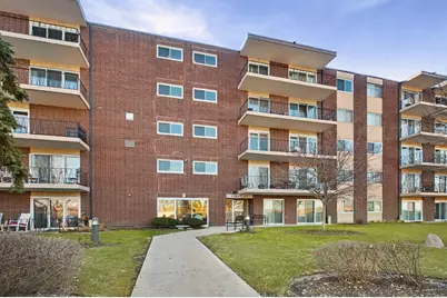 5300 Walnut Avenue #24B, Downers Grove, IL 60515 - Photo 1