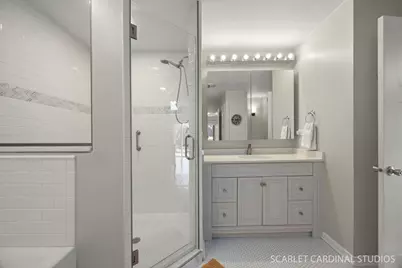 774 N Kenilworth Avenue, Glen Ellyn, IL 60137 - Photo 18