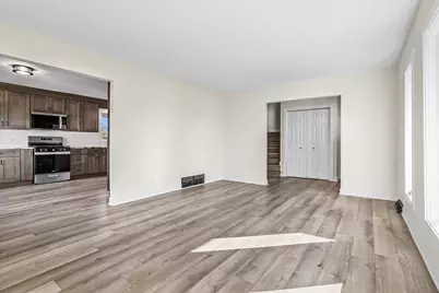 16027 91st Avenue, Orland Hills, IL 60487 - Photo 6