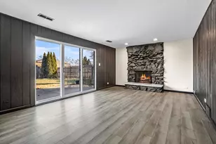 16027 91st Ave, Orland Hills, IL 60487 - Photo 12