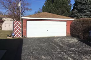 6762 W 87th Pl, Oak Lawn, IL 60453 - Photo 10