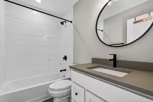 844 Hillside Ave, Glen Ellyn, IL 60137 - Photo 22