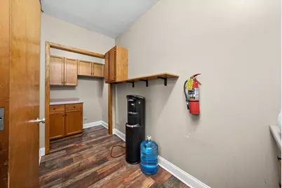 5346 W 95th Street, Oak Lawn, IL 60453 - Photo 12