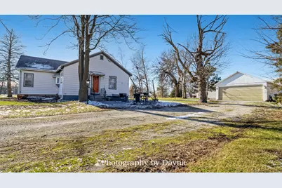 209 E Lafayette Street, Ashkum, IL 60911 - Photo 24