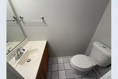 744 W Gordon Terrace #305, Chicago, IL 60613 - Photo 6