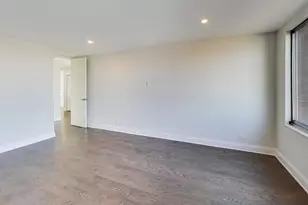 [Address not provided], Glenview, IL 60025 - Photo 10