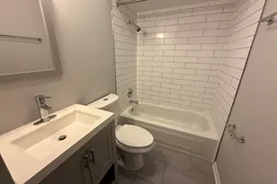 744 W Gordon Terrace, Chicago, IL 60613 - Photo 12