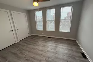 744 W Gordon Terrace, Chicago, IL 60613 - Photo 8