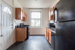 4112 N Broadway St, Chicago, IL 60613 - Photo 2