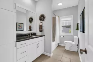 1409 Yorkshire Dr, Savoy, IL 61874 - Photo 4