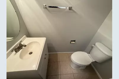 744 W Gordon Terrace #303, Chicago, IL 60613 - Photo 8