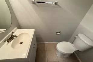 744 W Gordon Terrace, Chicago, IL 60613 - Photo 8