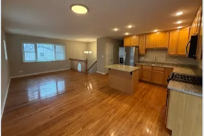 330 S Lakeshore Drive, Mundelein, IL 60060 - Photo 4