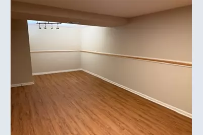 330 S Lakeshore Drive, Mundelein, IL 60060 - Photo 16