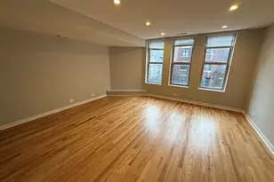 744 W Gordon Terrace, Chicago, IL 60613 - Photo 2