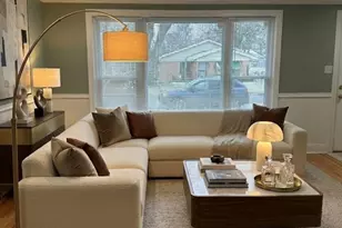 11754 S Laflin Ave, Chicago, IL 60628 - Photo 2