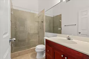 821 N Milwaukee Ave, Chicago, IL 60642 - Photo 14