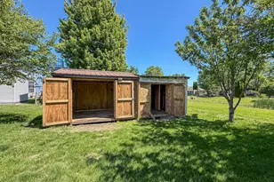 702 Balsam Dr, Saint John, IL 61873 - Photo 46