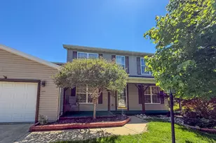 702 Balsam Dr, Saint John, IL 61873 - Photo 2