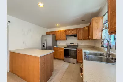702 Balsam Drive, Saint John, IL 61873 - Photo 12