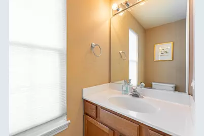 [Address not provided], Carpentersville, IL 60110 - Photo 14