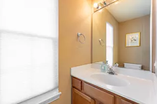 [Address not provided], Carpentersville, IL 60110 - Photo 14