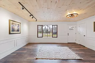 27 Maple Ave, Lake Zurich, IL 60047 - Photo 6