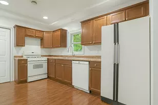 222 S Lincoln St, Braidwood, IL 60408 - Photo 6