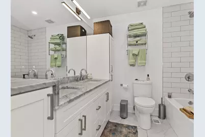 1645 W School Street #409, Chicago, IL 60657 - Photo 16