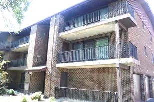 19561 Lake Shore Dr, Lynwood, IL 60411 - Photo 2