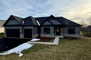 832 Sunflower Dr, Geneva, IL 60134 - Photo 1