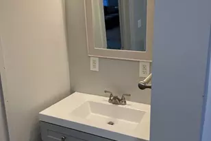 814 W Mill St, Bloomington, IL 61701 - Photo 12