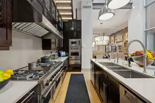 2217 N Clybourn Ave, Chicago, IL 60614 - Photo 8